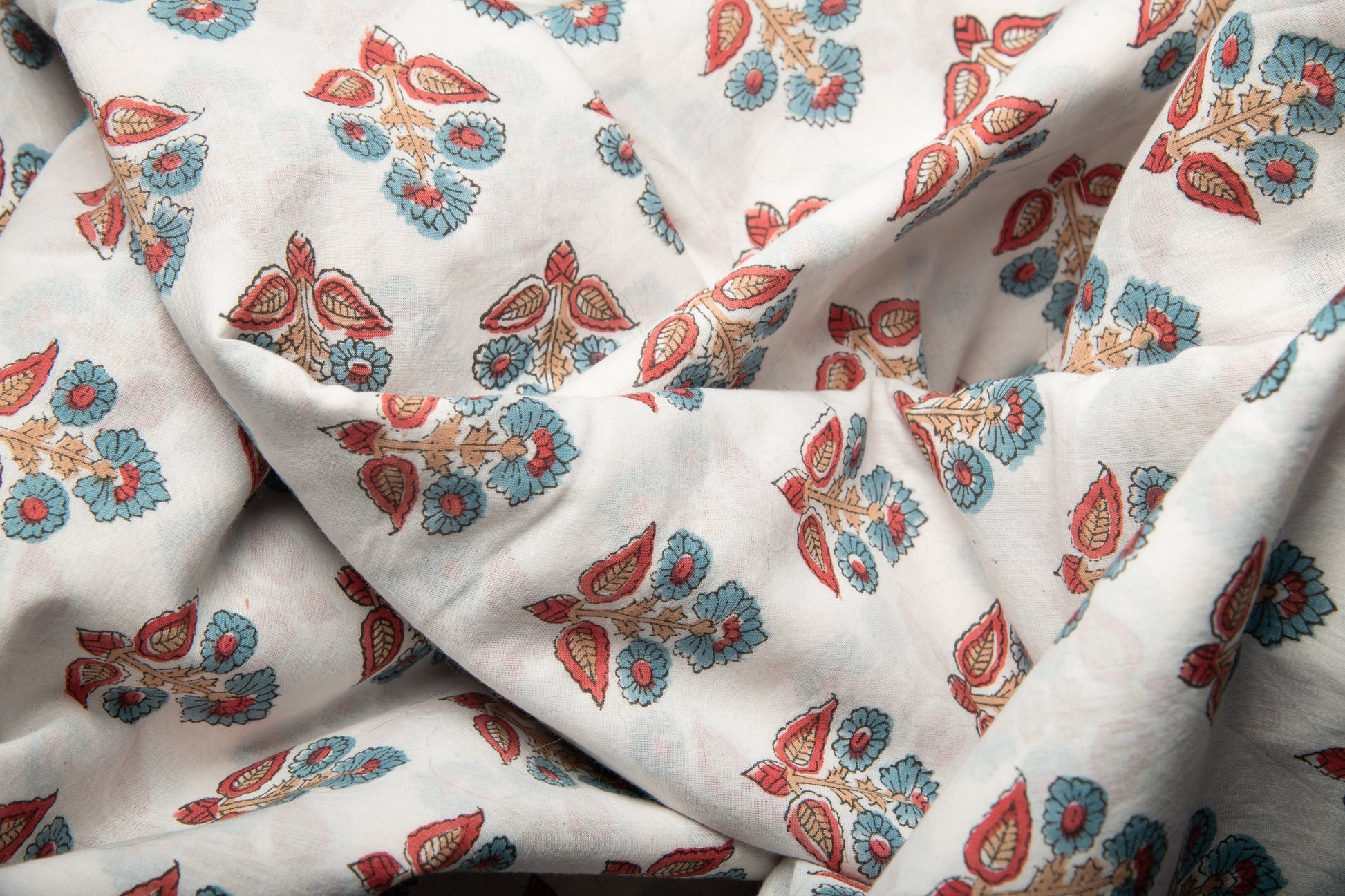 1 yard-Teal and red floral motif hand block printed cotton fabric-tote bag fabric/girls dress fabric/quilting/decor/women's dress