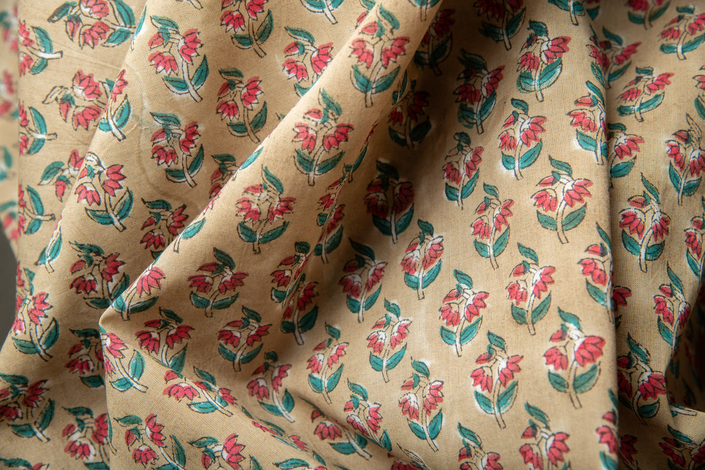 1 yard-Ditsy pink red floral teal leaf hand block printed cotton fabric-tote bag fabric/girls dress fabric/quilting/decor/women's dress