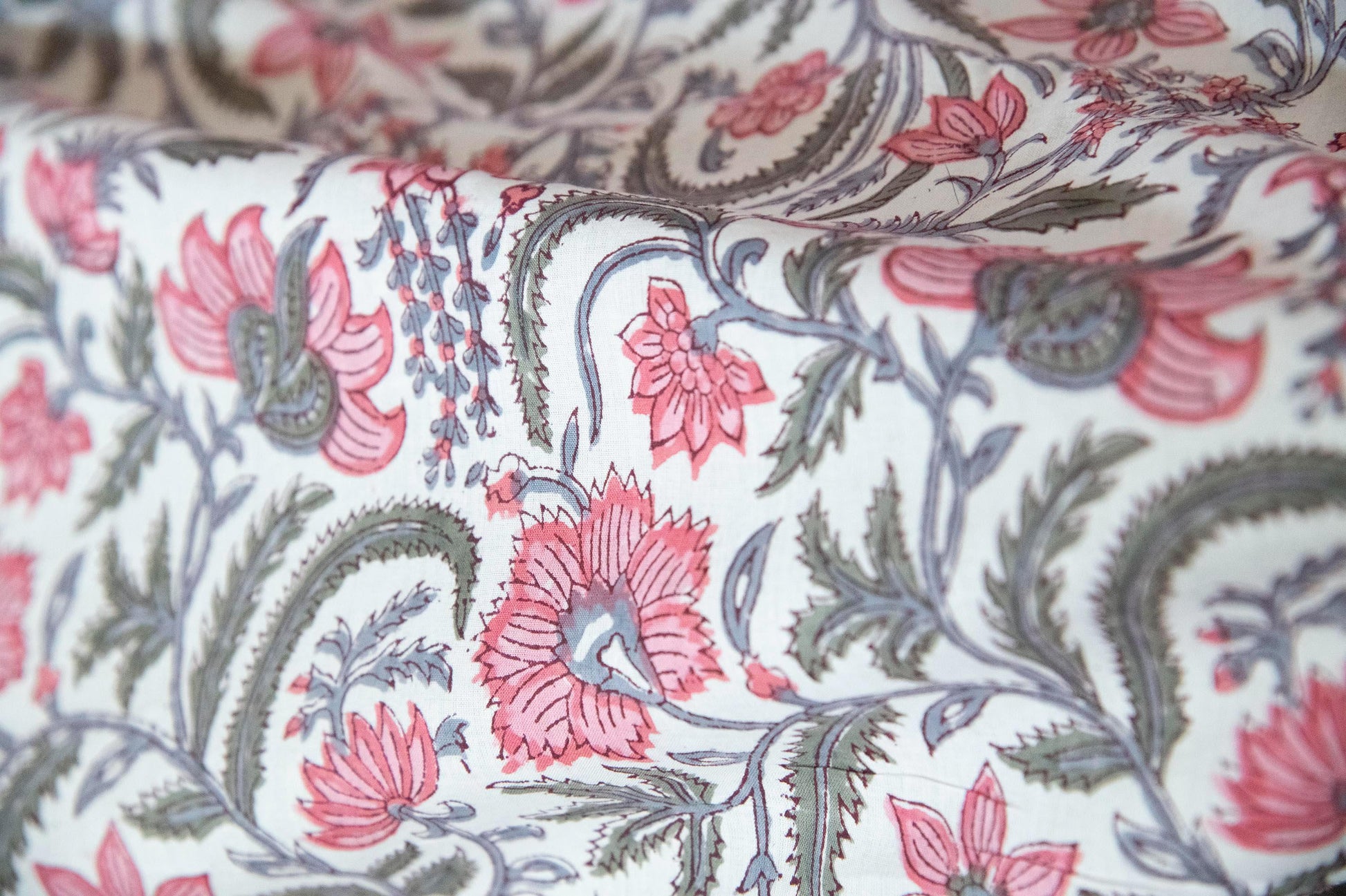 1 yard-Pink red floral vines with grey leaves hand block printed cotton fabric-dress fabric/quilting/decor/hair accessories fabric