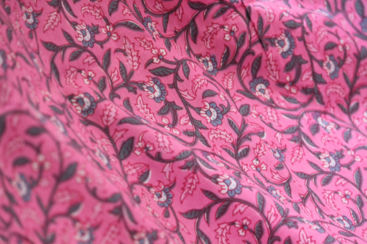 1 yard-Rose pink printed cotton printed fabric by the yard-blue floral print fabric-floral fabric-Blue floral print
