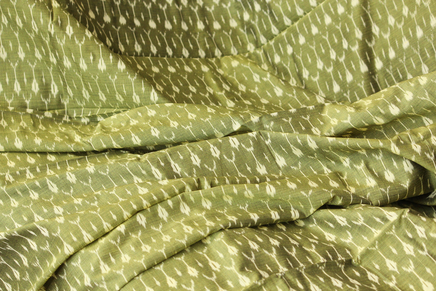 1 yard-Olive green woven iridescent cotton ikat fabric-Green geometric fabric with sheen-yarn dyed fabric-shiny ikat fabric dyed cotton