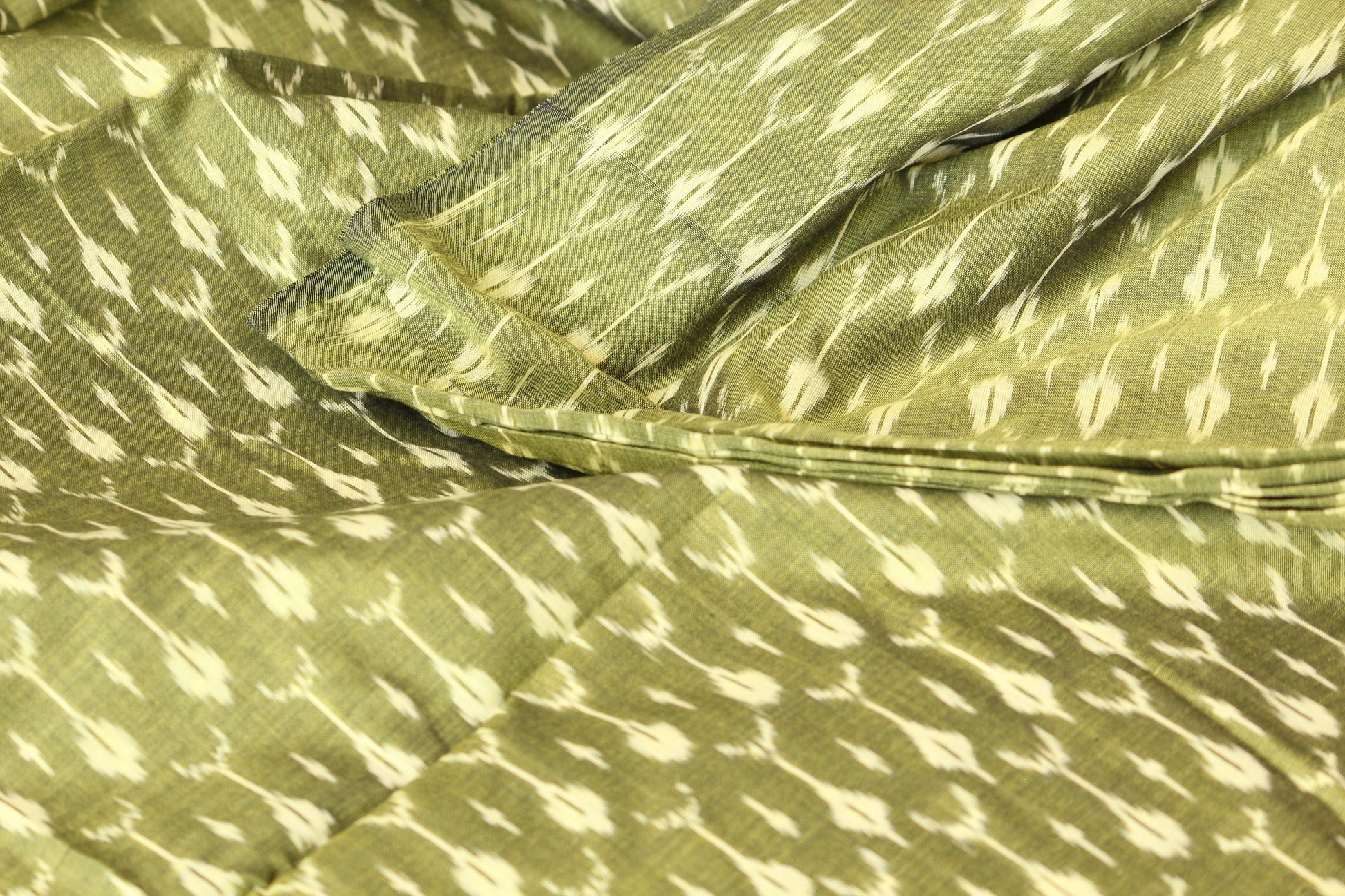 1 yard-Olive green woven iridescent cotton ikat fabric-Green geometric fabric with sheen-yarn dyed fabric-shiny ikat fabric dyed cotton